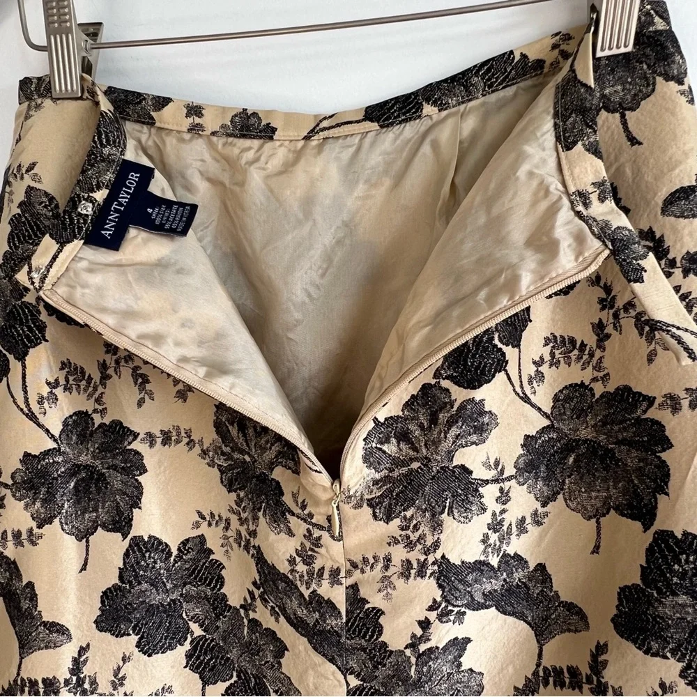 Ann Taylor 100% Silk Gold Black Floral Brocade Mini Skirt Evening‎ Party 4